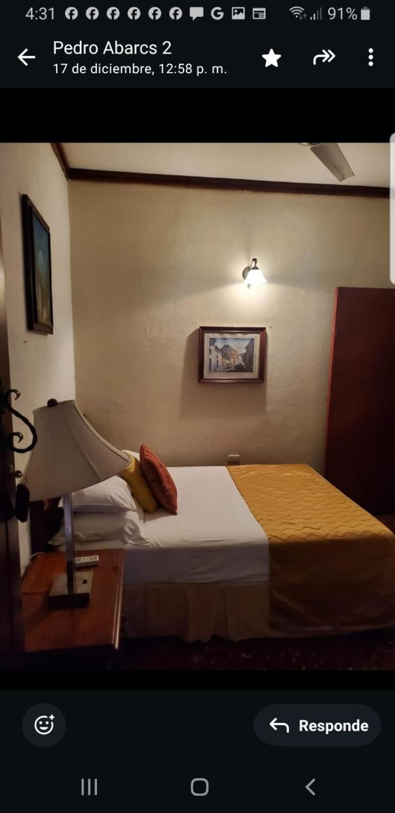 Hostal Fuente Castalia, B Y B León Kültér fotó