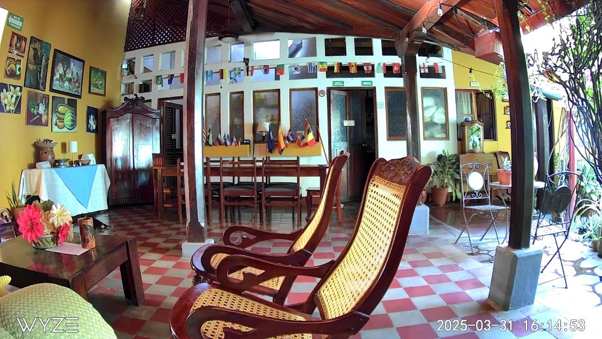 Hostal Fuente Castalia, B Y B León Kültér fotó